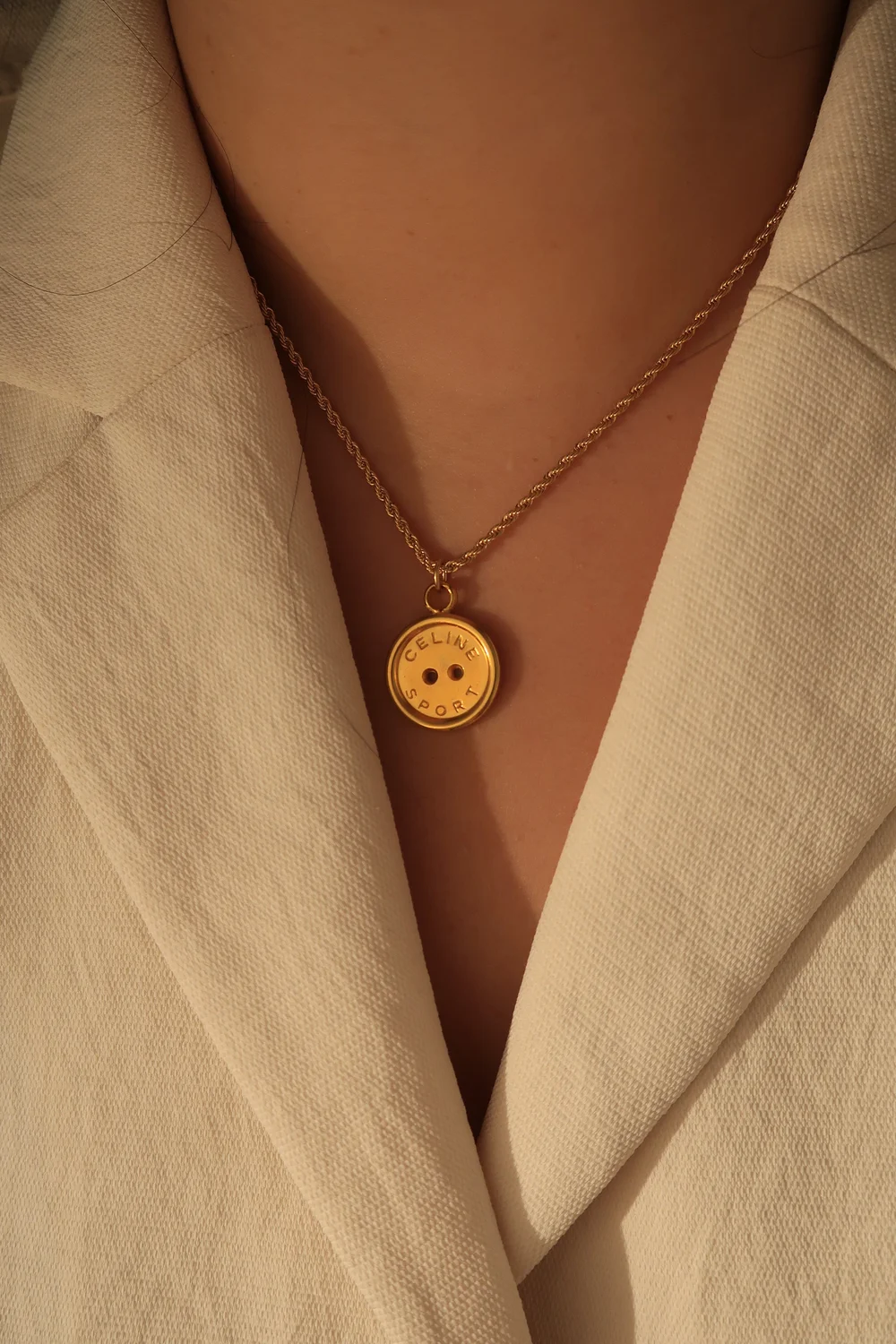 ❤︎ CELINE ❤︎ Vintage ❤︎ simple necklace 安い ✨良品✨CELINE ♡ Vintage ♡ simple necklace Vintage Celine B